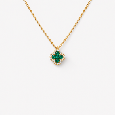 GISELLE Legacy of Elegance Anhänger Halskette Classic mit grüne Smaragde in 18k Gelbgold, Kleeblatt-Motiv