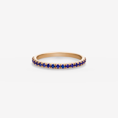 Light Eternity Ring - blaue Saphire in 18k Roségold – Produktansicht