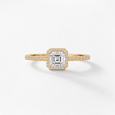 GISELLE PROMISE Asscher Halo Verlobungsring aus 18k Gelbgold mit natürlichem Asscher Cut Diamanten 0.70ct, Frontansicht