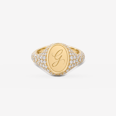 PETITE POSH SIGNET Pinky Ring – Monogram – 18k Gelbgold, Packshot